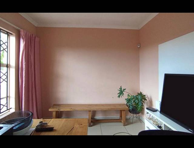 3 BEDROOM HOUSE FOR SALE IN RIVERSIDE VIEW EXT 35